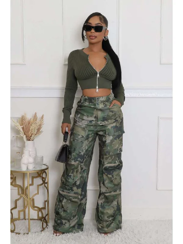 Camouflage Multi Pocket Cargo Pants