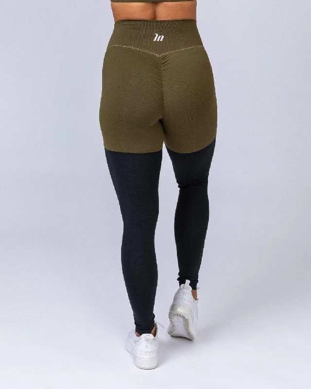 Two Tone Scrunch Leggings - Khaki / Black