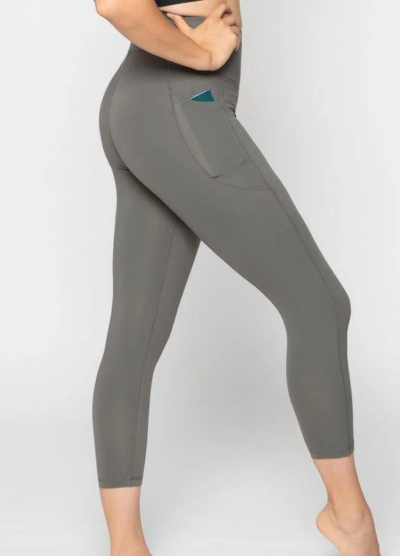 High Waisted 7/8 Leggings with Pockets - Grey