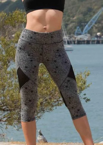 Yoga Pants Crop Leggings - Floral Print